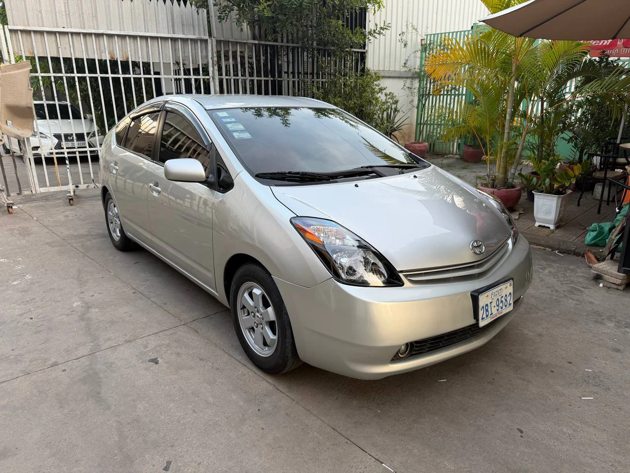 Pruis 04 HF - Image 2